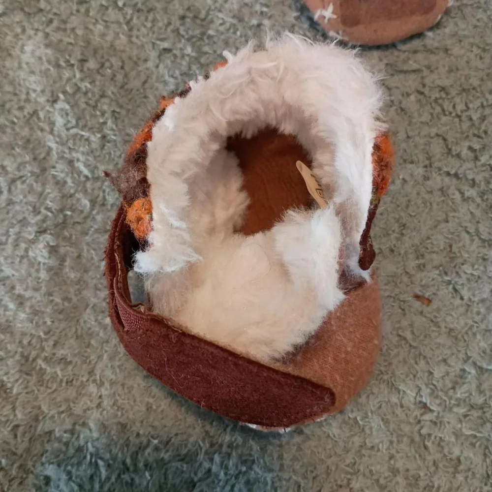 Toms Baby‎ Moccasin Fur Lined Booties